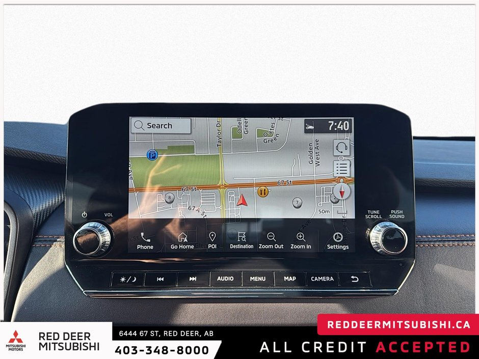 2024 Mitsubishi Outlander-17