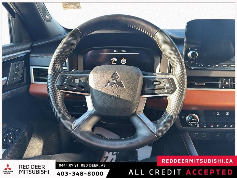 2024 Mitsubishi Outlander-10