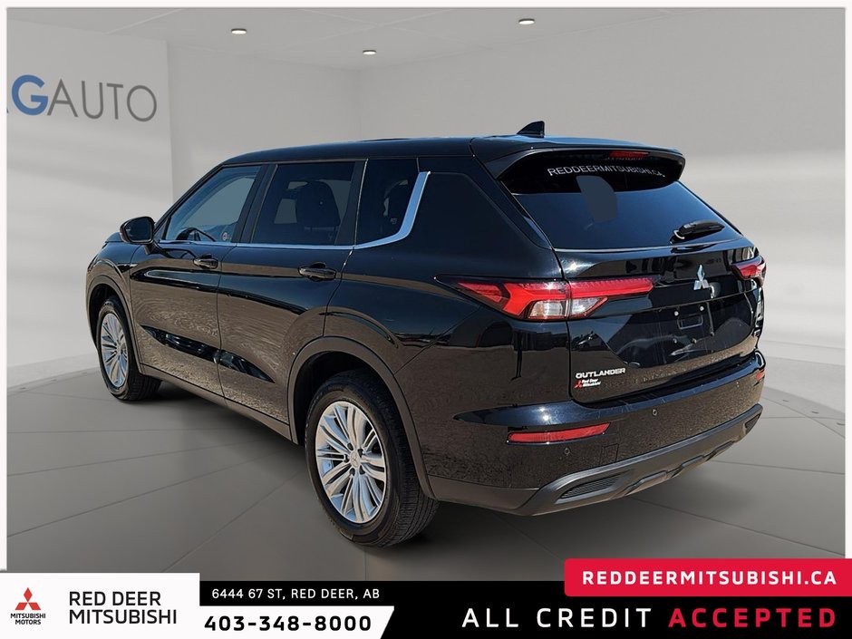 2024 Mitsubishi Outlander ES-3