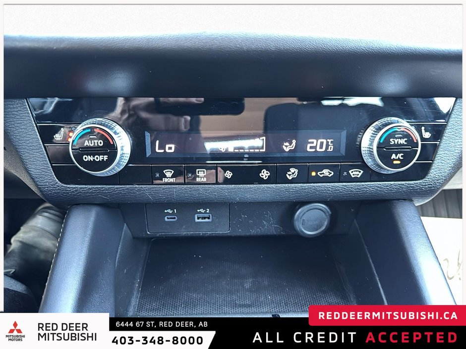 2024 Mitsubishi Outlander ES-12