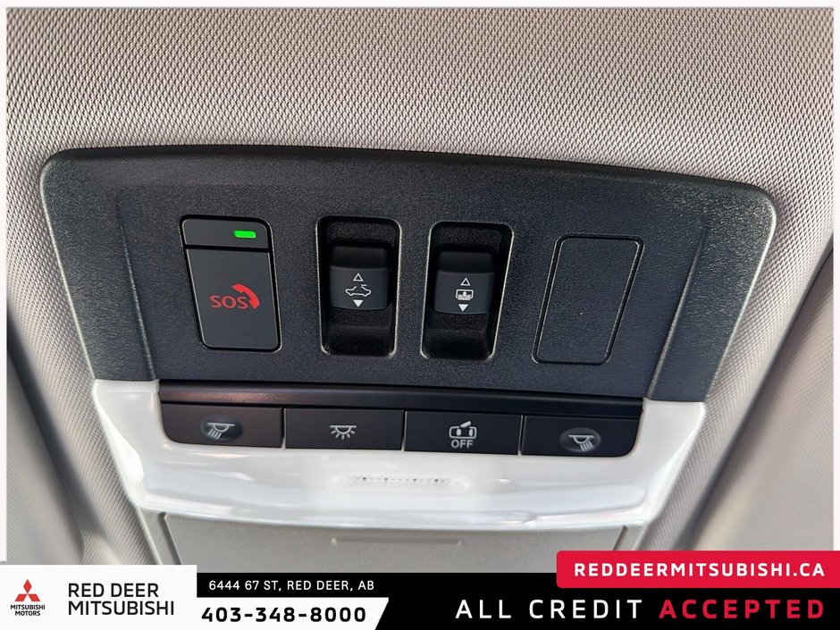 2024 Mitsubishi Outlander-16