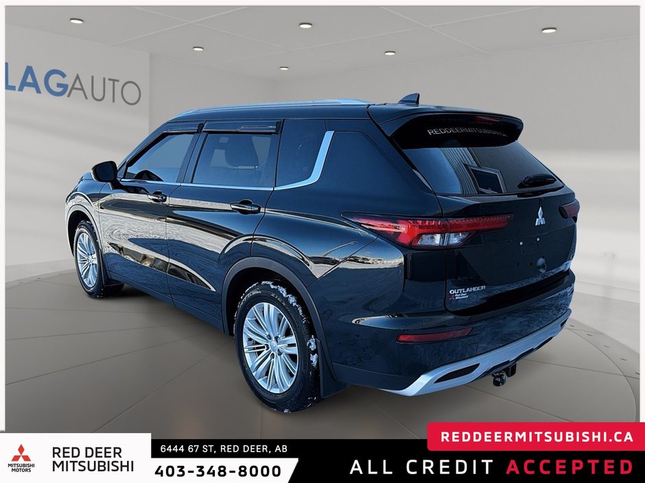 2024 Mitsubishi Outlander SEL-3