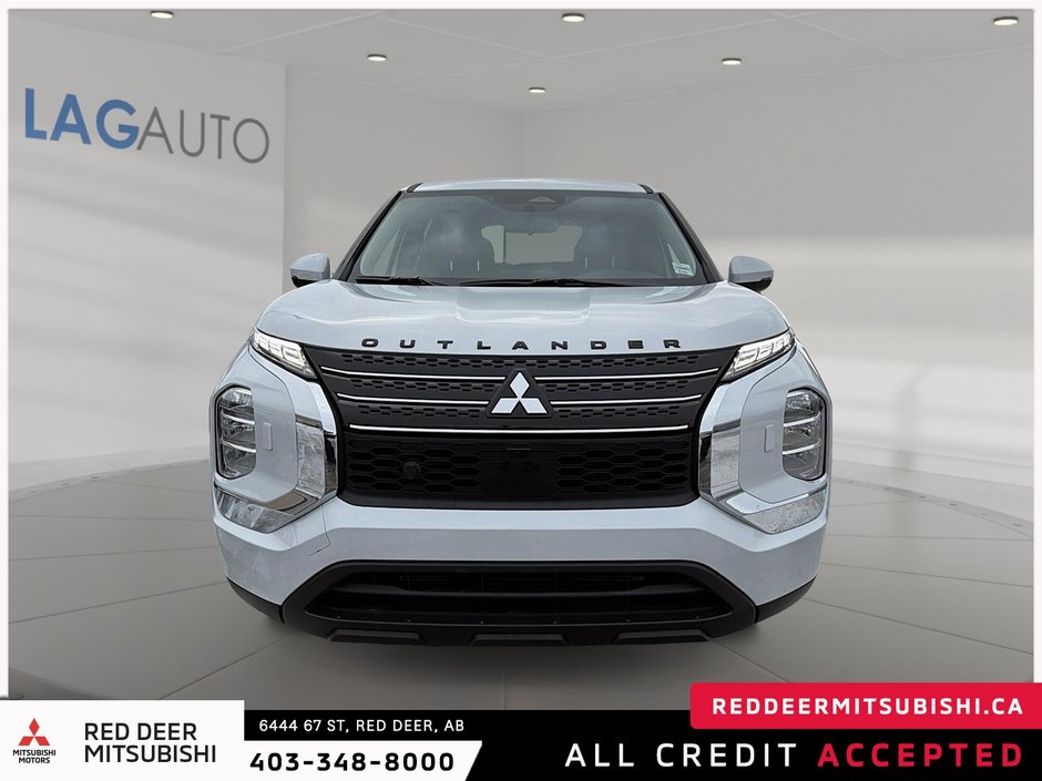 2024 Mitsubishi Outlander ES-1