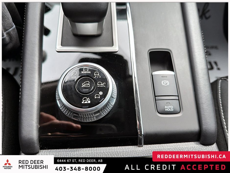 2024 Mitsubishi Outlander SE-20