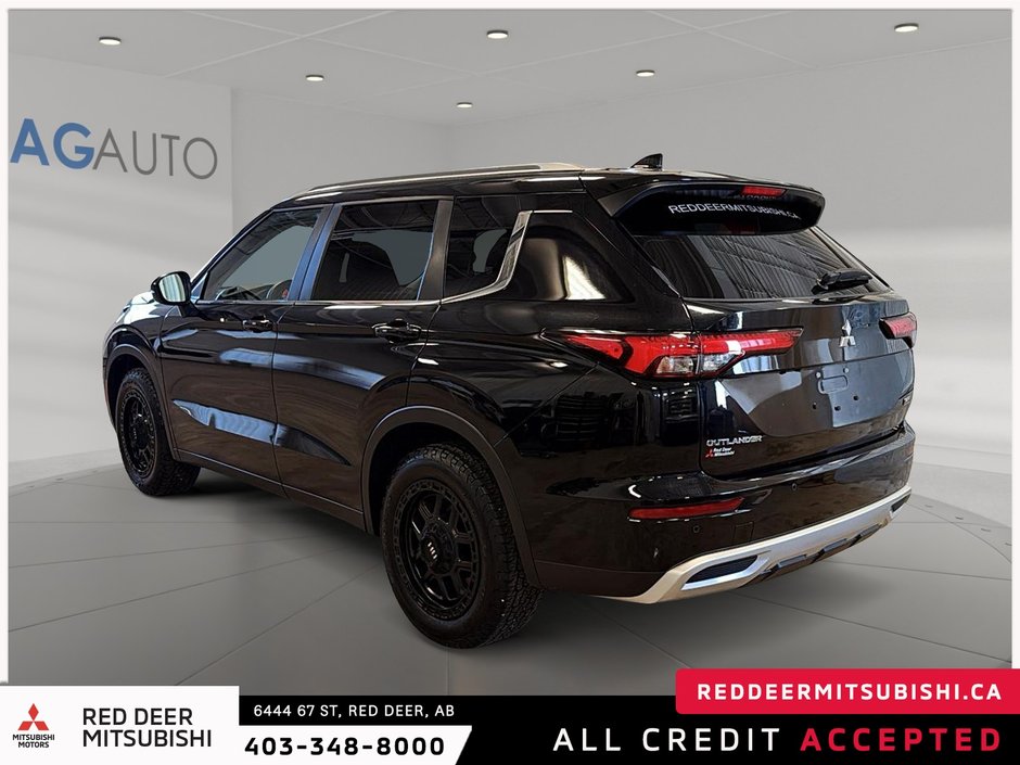 2024 Mitsubishi Outlander SE-3