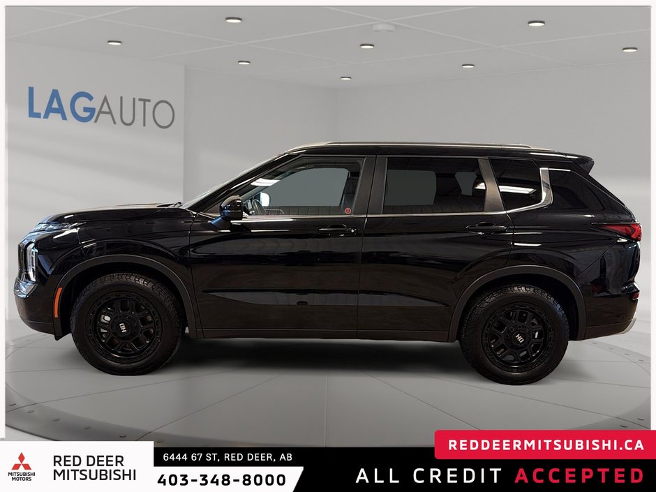 2024 Mitsubishi Outlander SE-4
