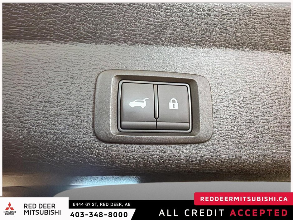 2024 Mitsubishi Outlander SE-6