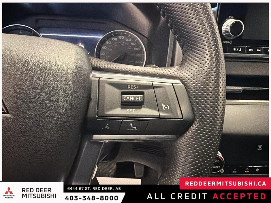 2024 Mitsubishi Outlander SE-16