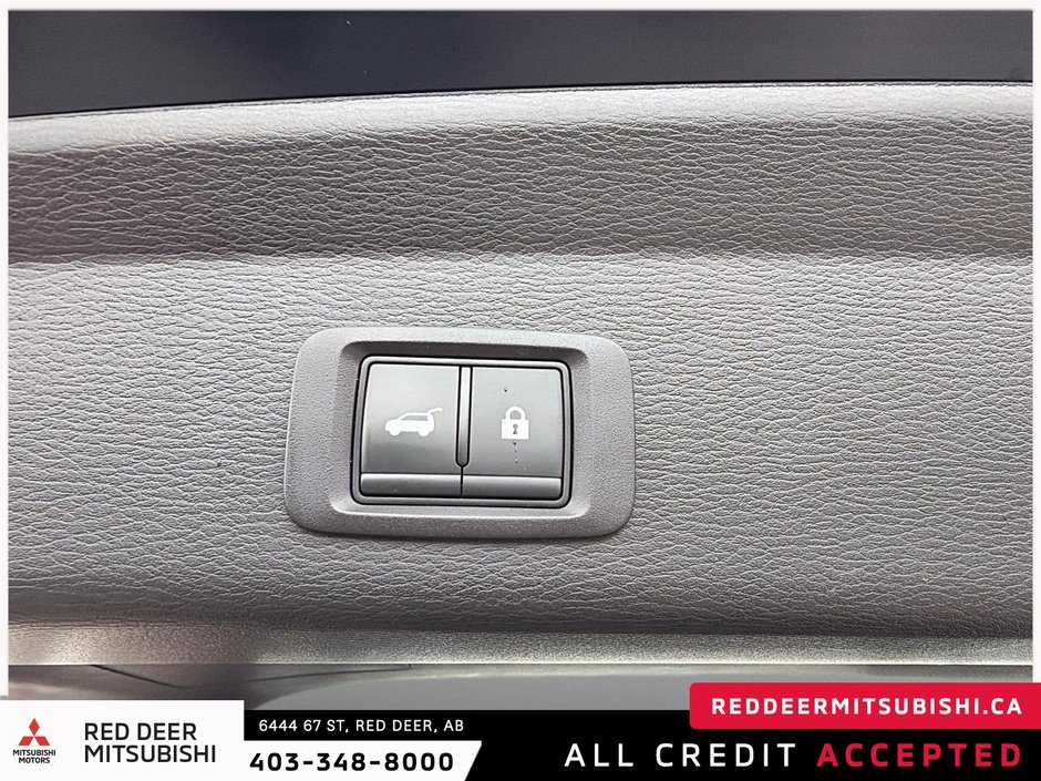 2024 Mitsubishi Outlander LE-6