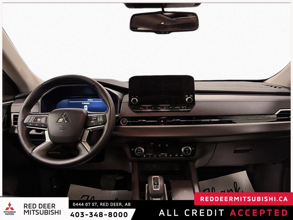 2024 Mitsubishi Outlander SEL-9