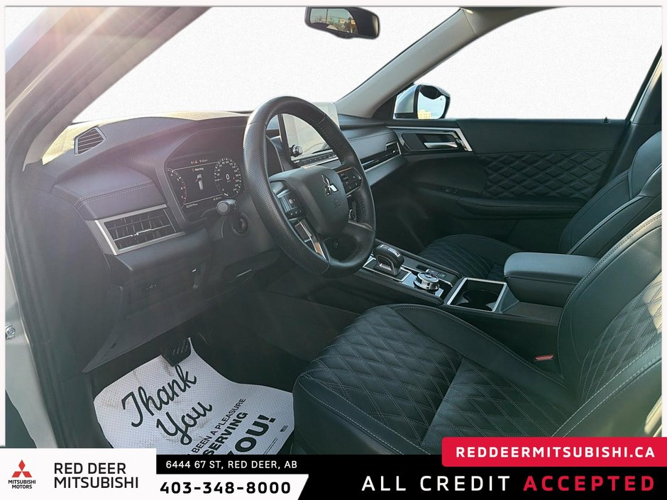 2024 Mitsubishi Outlander SEL-9