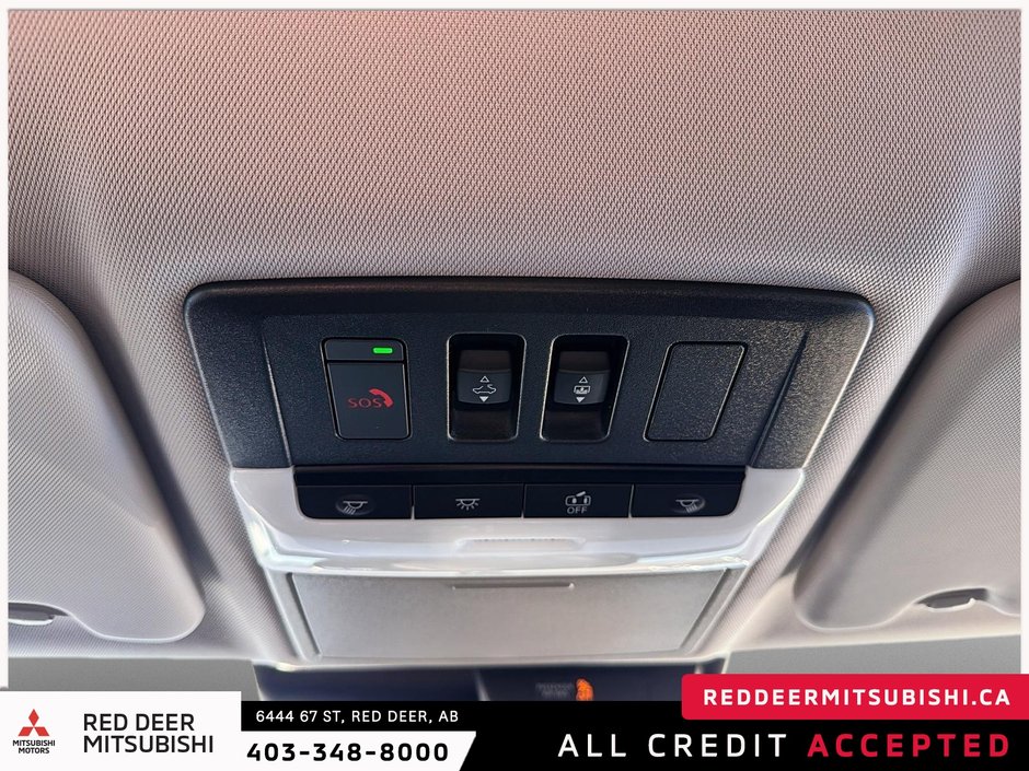 2024 Mitsubishi Outlander SEL-23