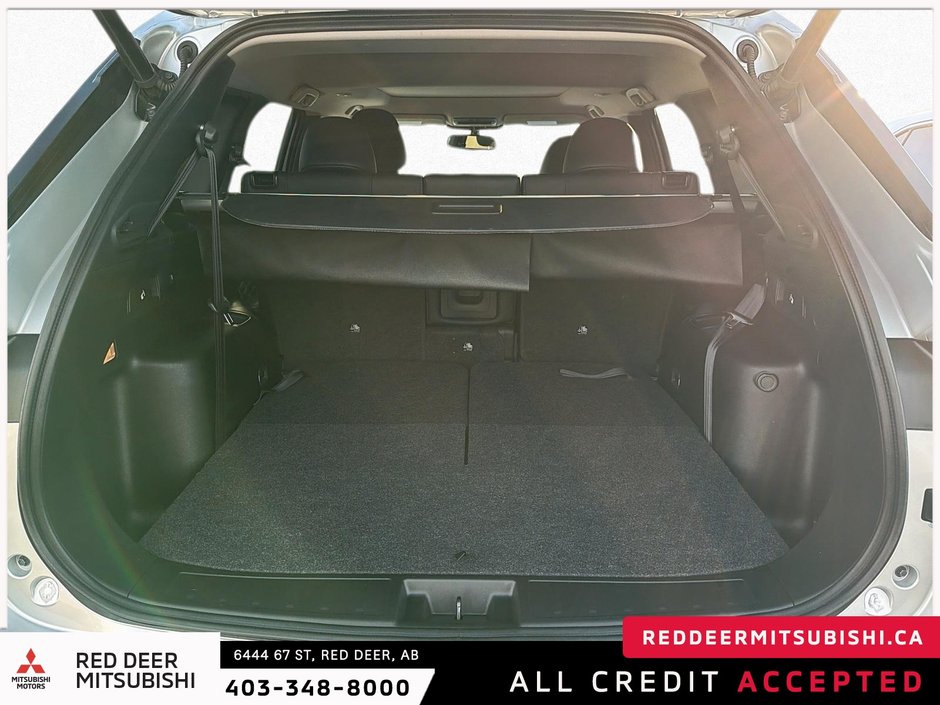 2024 Mitsubishi Outlander SEL-5