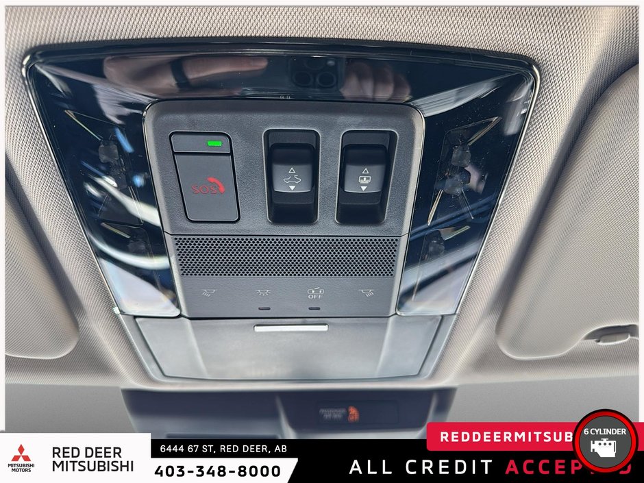 2025 Mitsubishi Outlander LE S-AWC-16