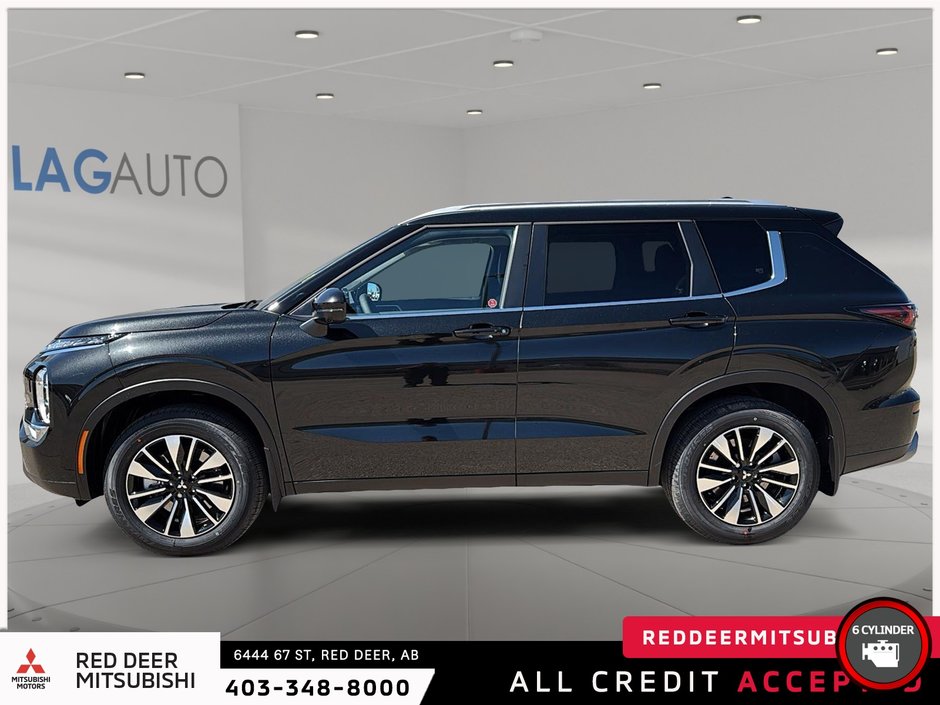 2025 Mitsubishi Outlander LE S-AWC-4