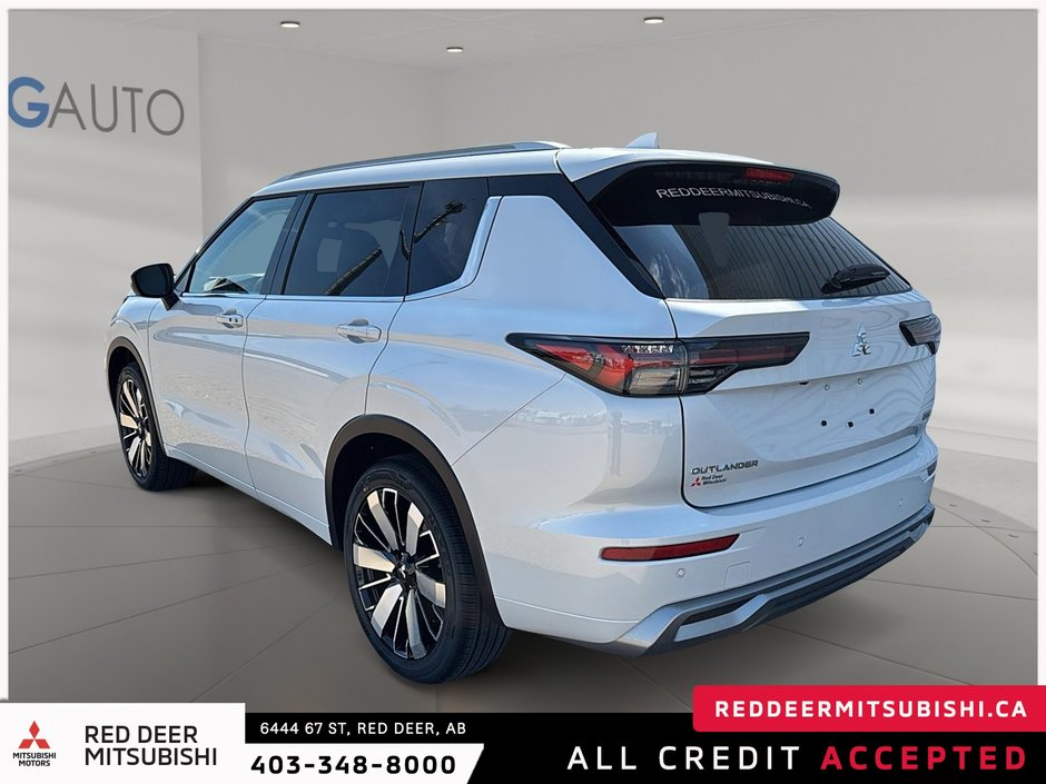 2025 Mitsubishi Outlander GT-3