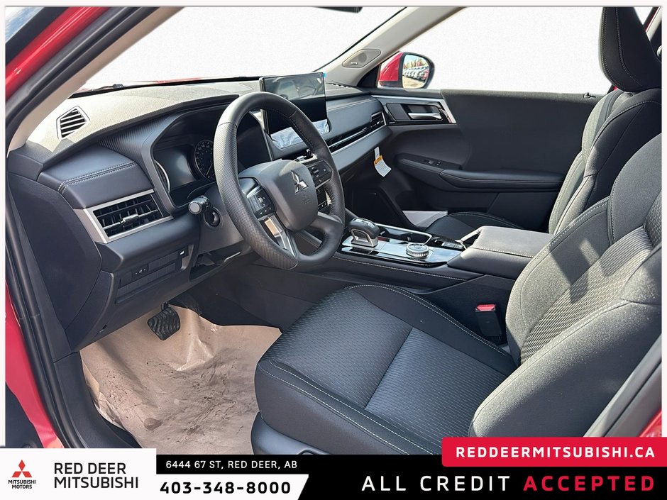 2025 Mitsubishi Outlander SE S-AWC-7