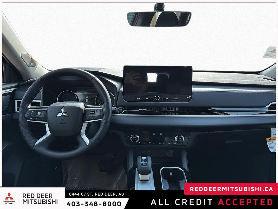 2025 Mitsubishi Outlander SE S-AWC-8