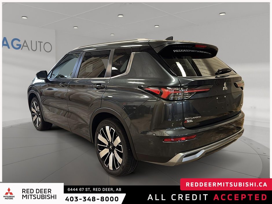 2025 Mitsubishi Outlander SEL S-AWC-3