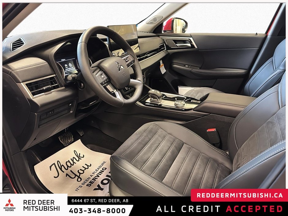 2025 Mitsubishi Outlander LE S-AWC-7