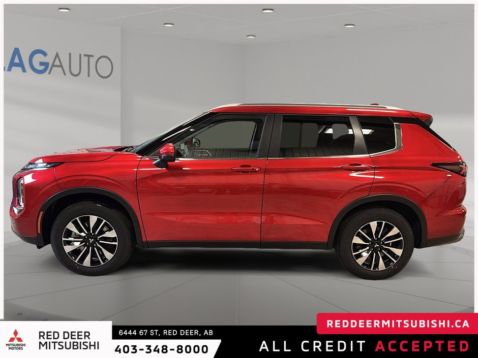 2025 Mitsubishi Outlander LE S-AWC-4