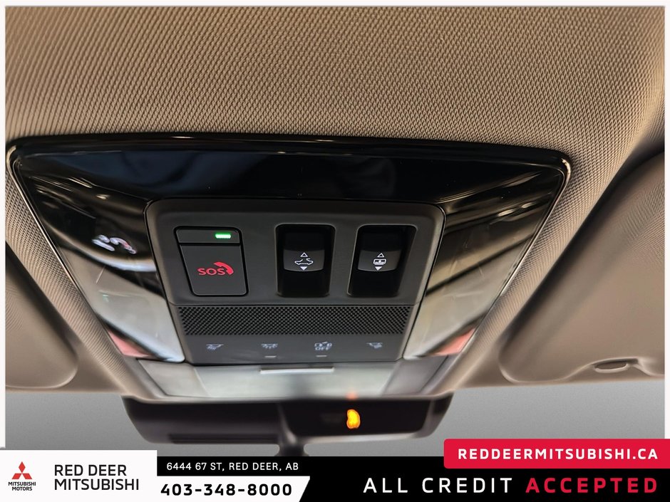 2025 Mitsubishi Outlander LE S-AWC-15