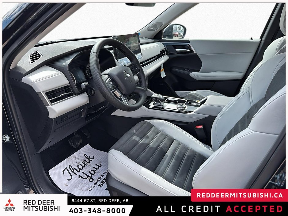 2025 Mitsubishi Outlander LE S-AWC-7