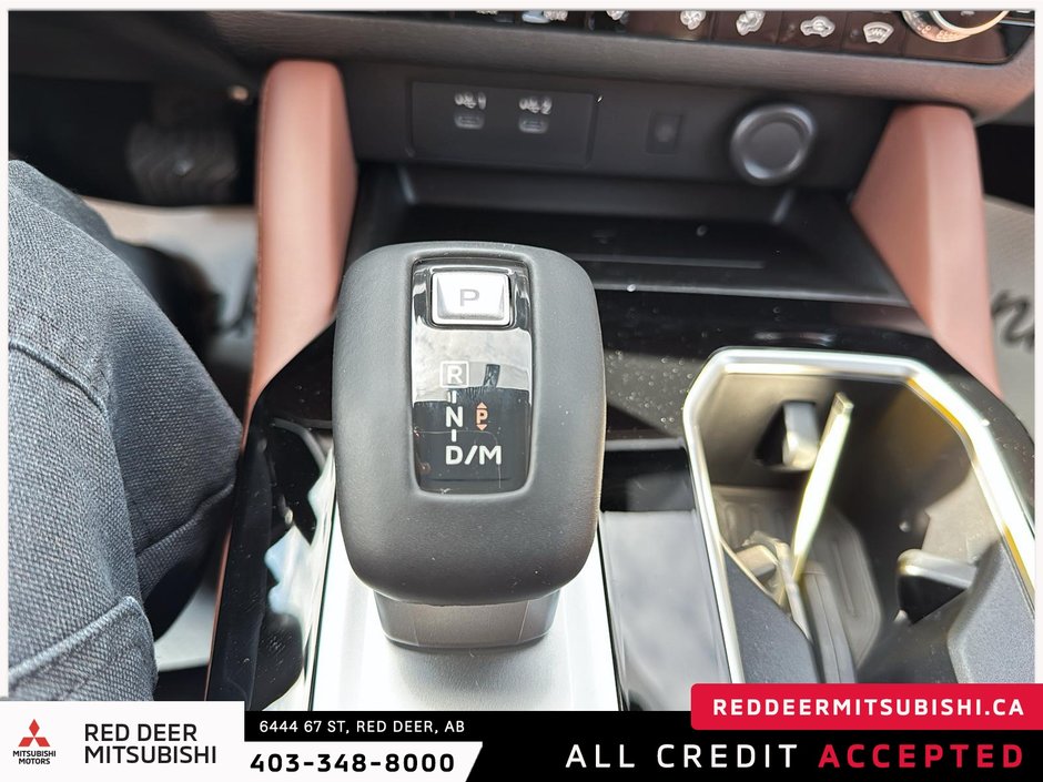 2025 Mitsubishi Outlander GT PREMIUM S-AWC-13