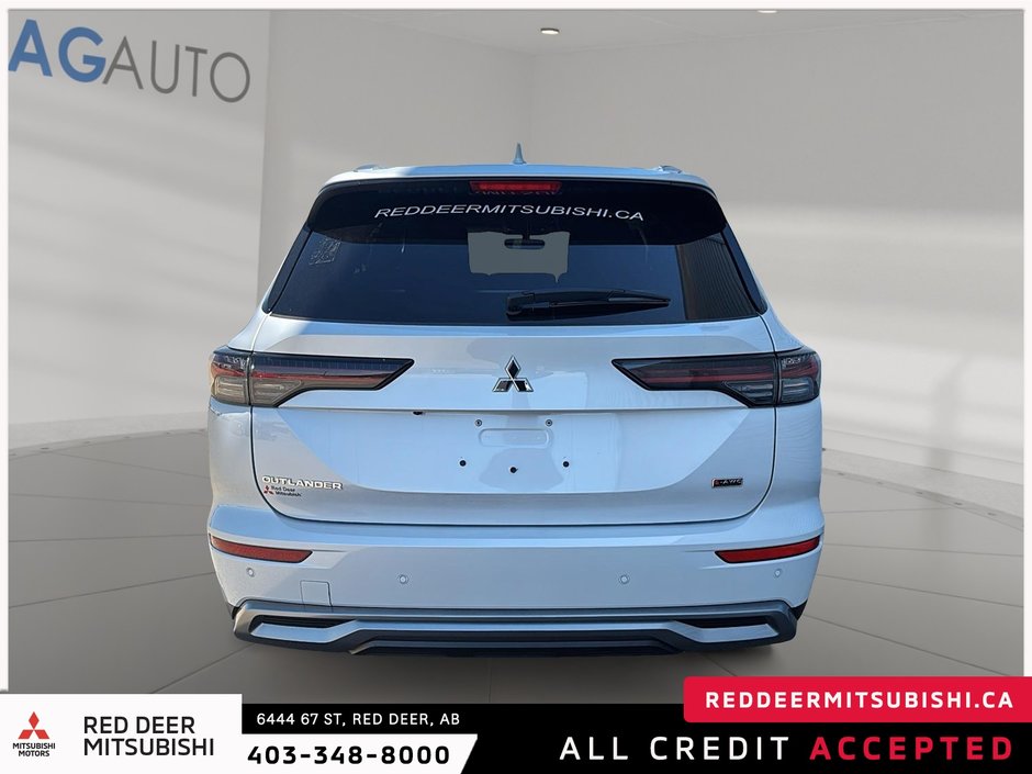 2025 Mitsubishi Outlander SEL-2