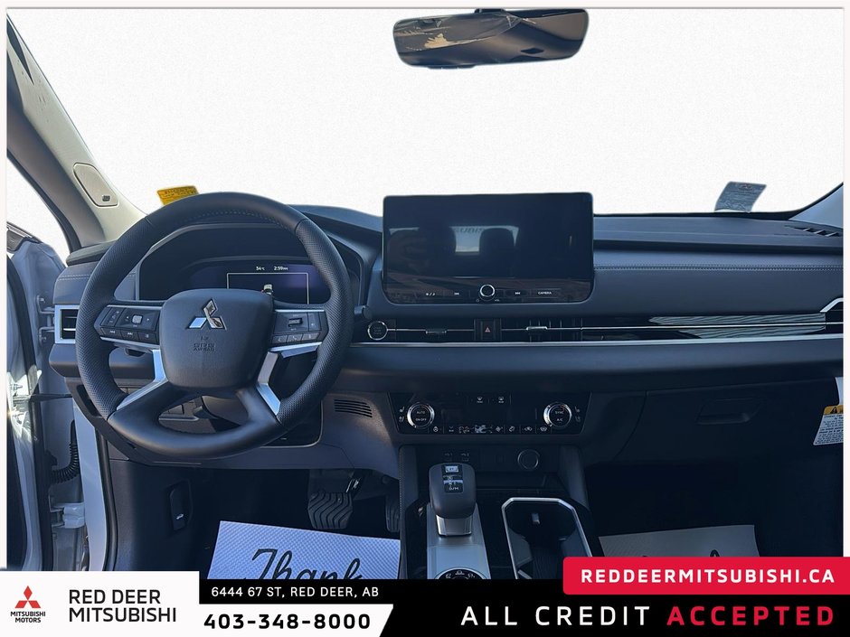 2025 Mitsubishi Outlander SEL-8