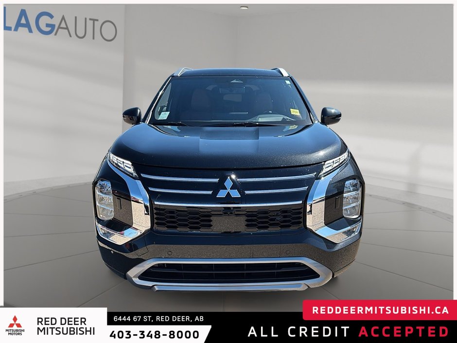 2025 Mitsubishi Outlander-1