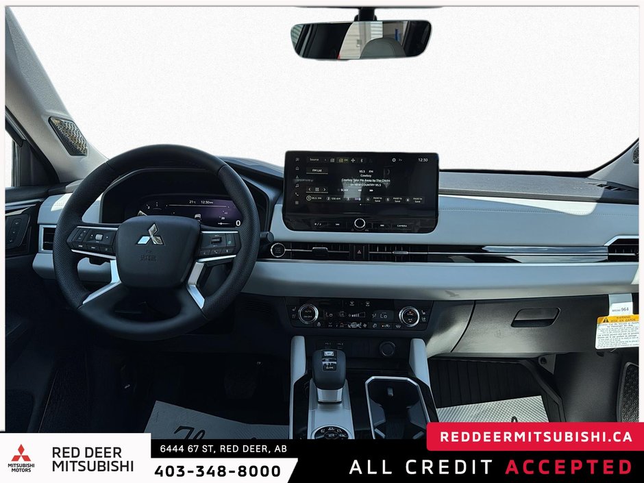2025 Mitsubishi Outlander GT S-AWC-8