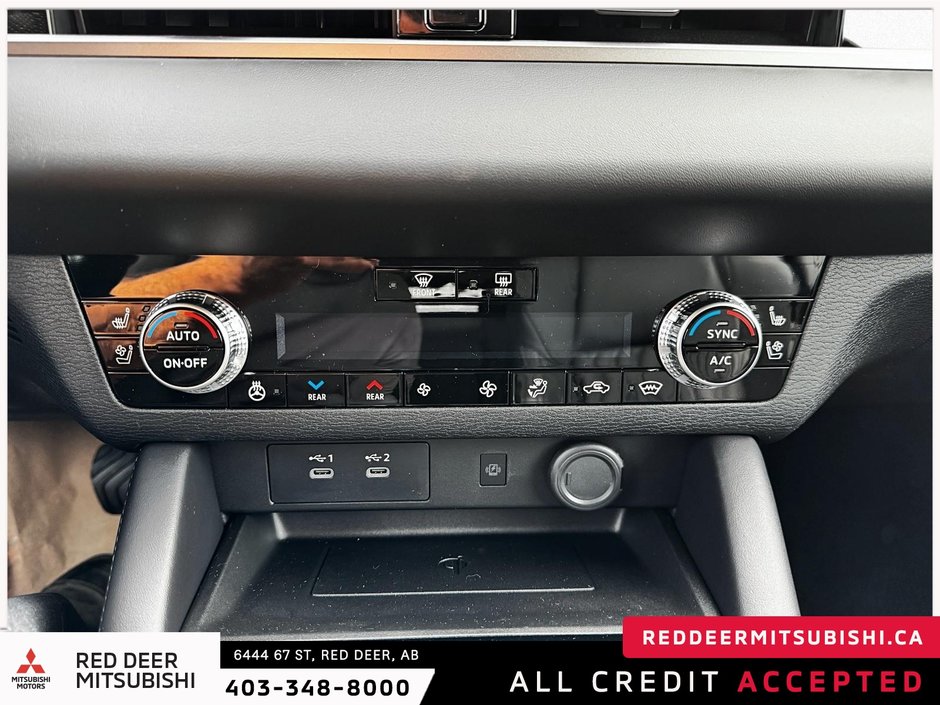 2025 Mitsubishi Outlander GT S-AWC-12