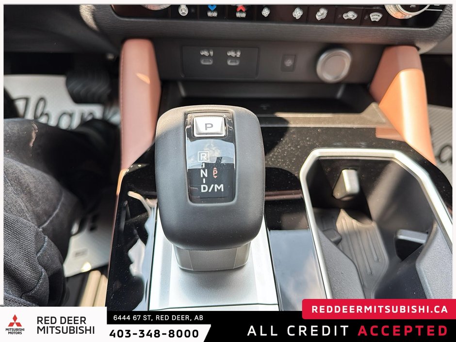 2025 Mitsubishi Outlander GT PREMIUM S-AWC TWO TONE ROOF-13