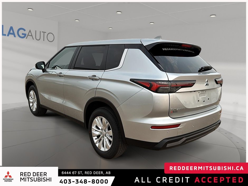 2025 Mitsubishi Outlander ES-3