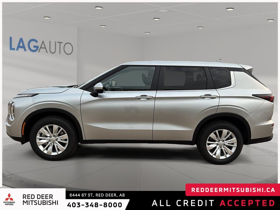 2025 Mitsubishi Outlander ES-4
