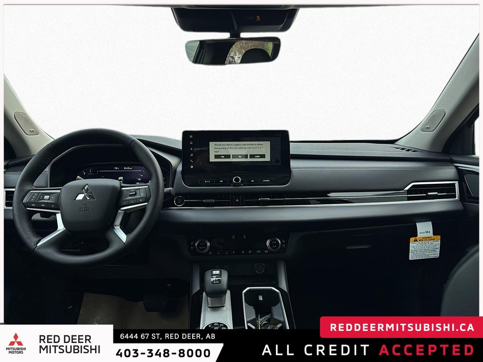 2025 Mitsubishi Outlander SEL-8