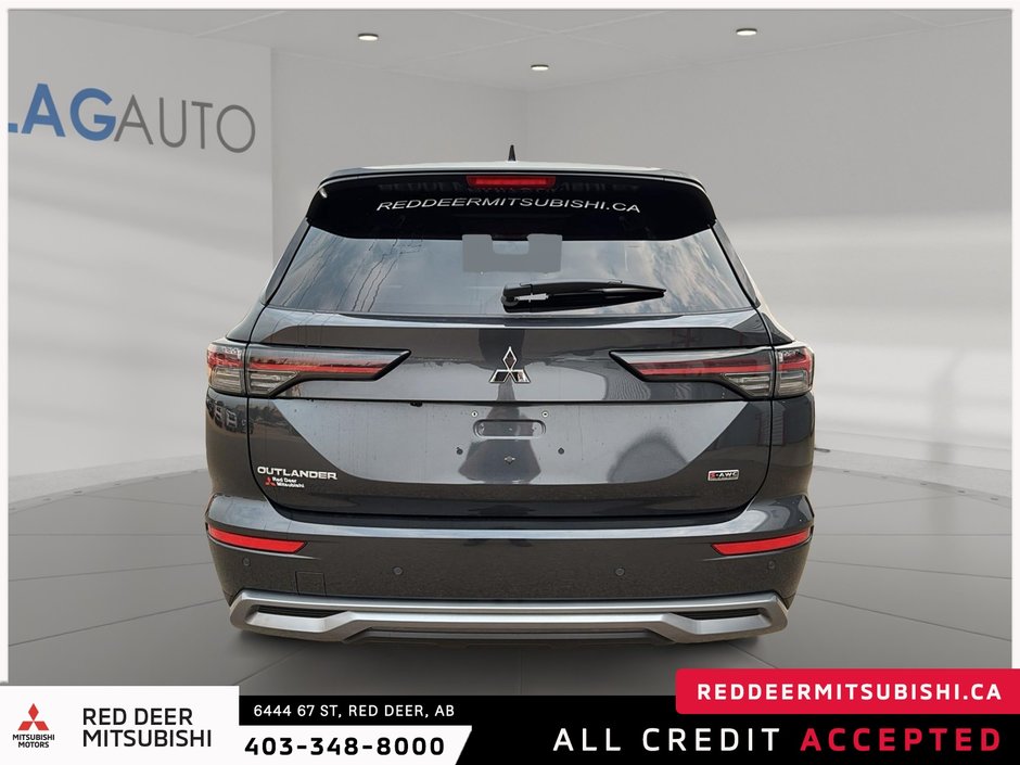 2025 Mitsubishi Outlander SEL-2