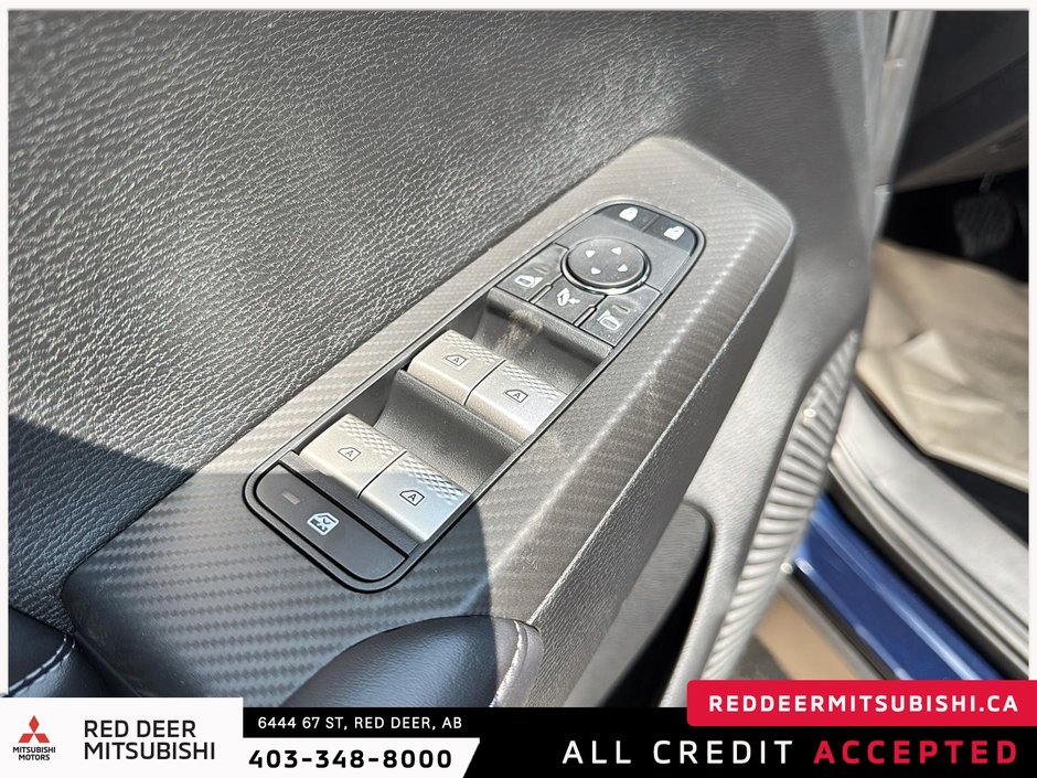 2025 Mitsubishi Outlander SEL S-AWC-9