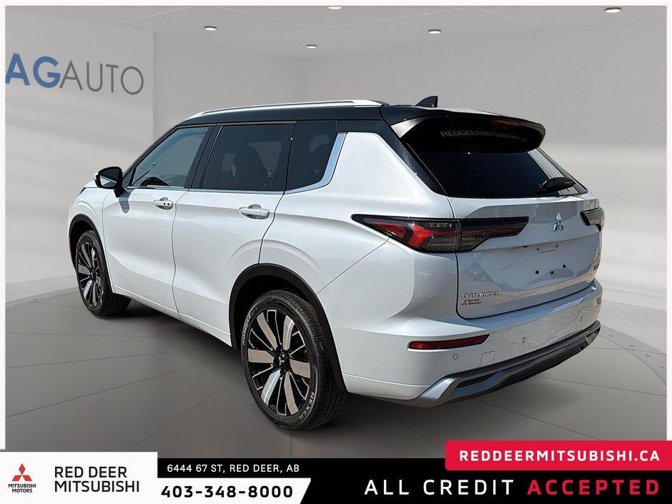 2025 Mitsubishi Outlander GT-3