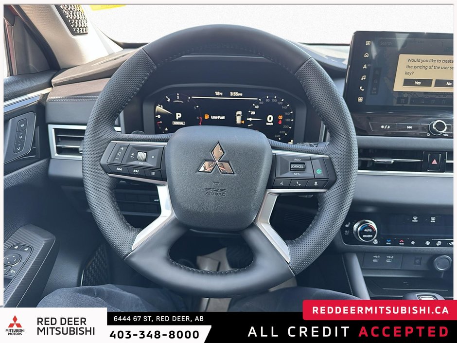 2025 Mitsubishi Outlander GT S-AWC TWO TONE ROOF-11