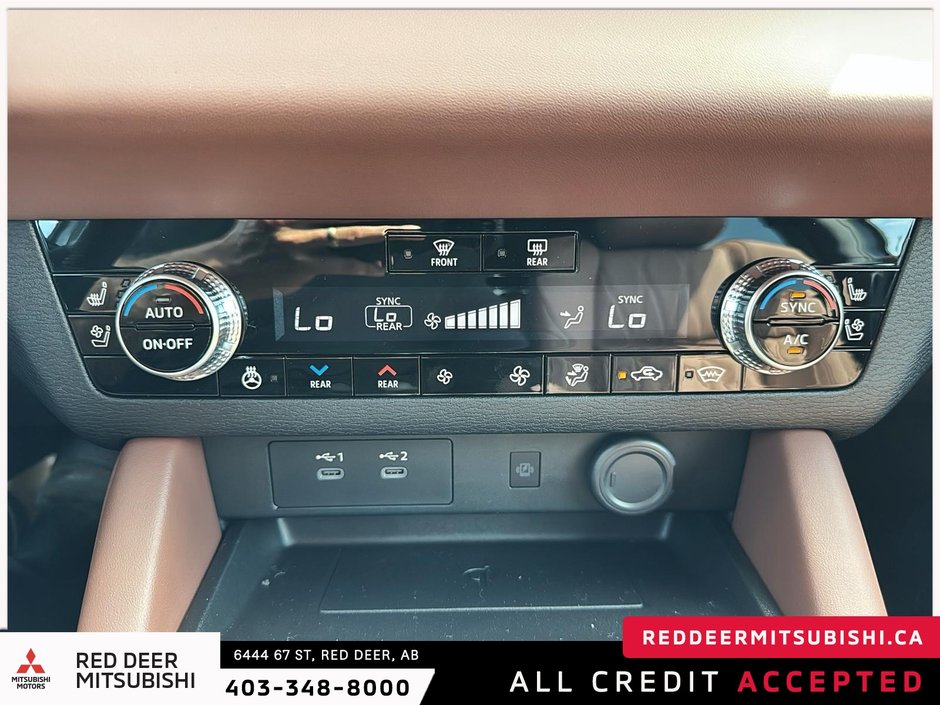 2025 Mitsubishi Outlander GT PREMIUM S-AWC-12