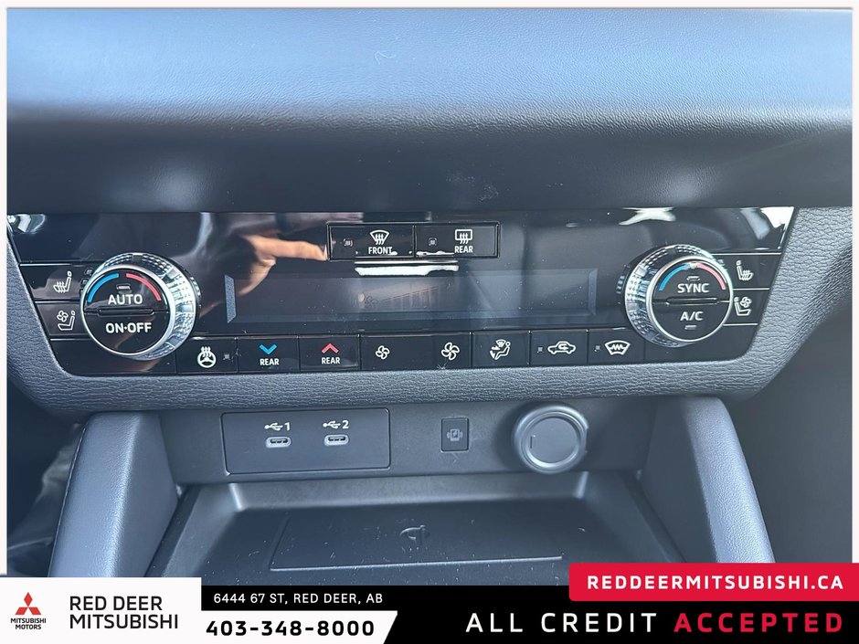 2025 Mitsubishi Outlander SEL S-AWC-12