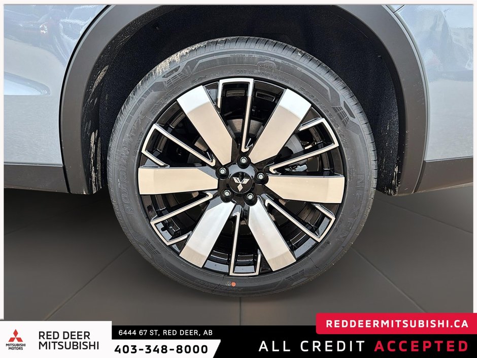 2025 Mitsubishi Outlander SEL-6
