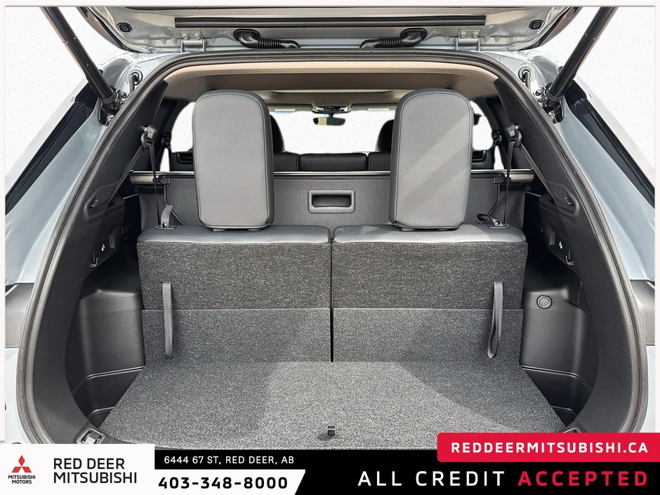 2025 Mitsubishi Outlander SEL-5
