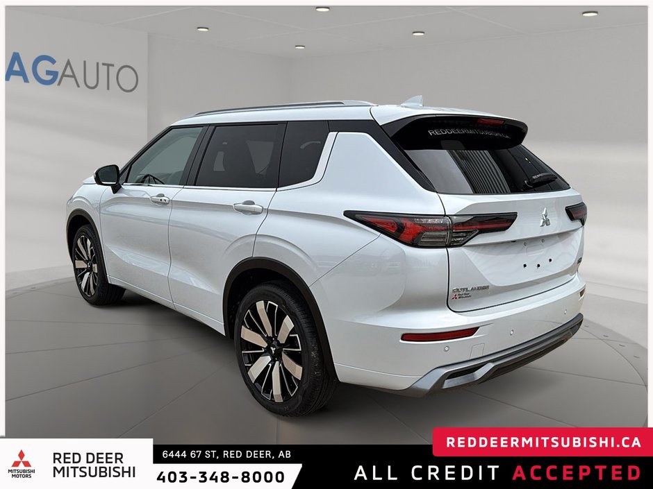 2025 Mitsubishi Outlander GT-3