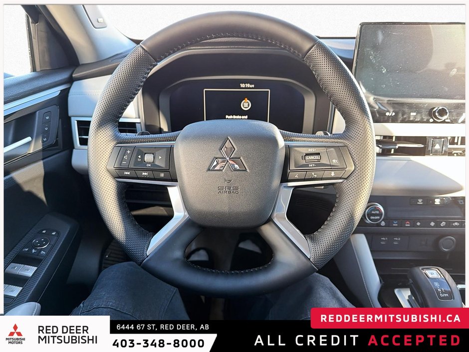 2025 Mitsubishi OUTLANDER SEL S-AWC-12