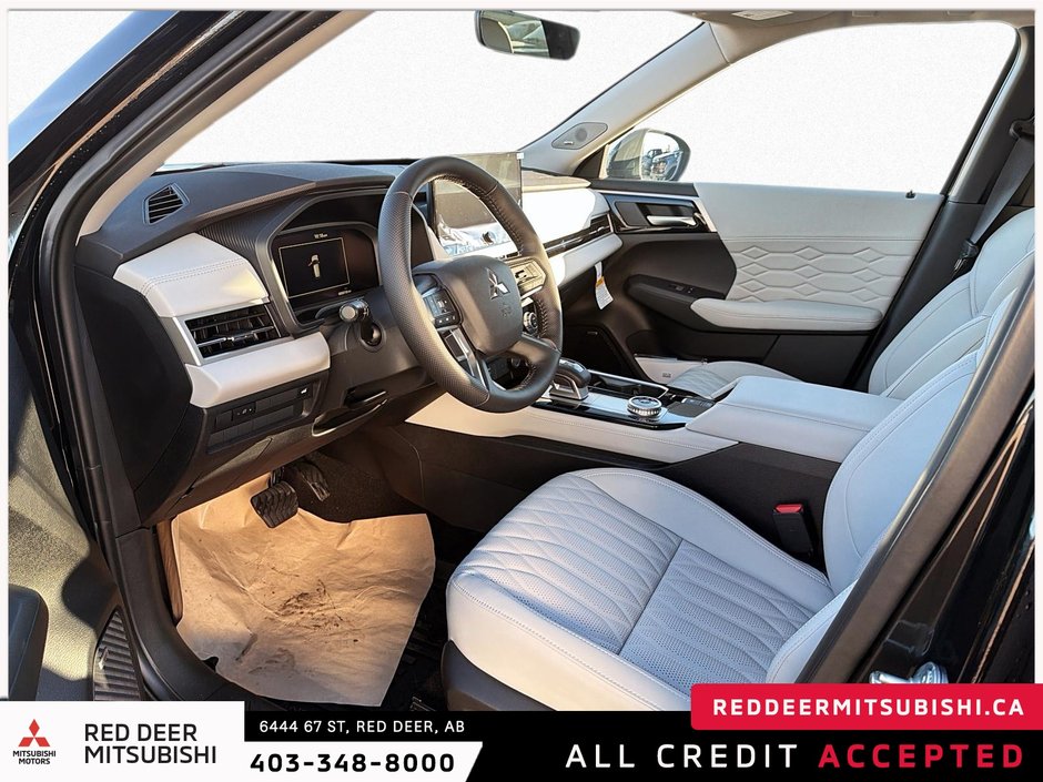 2025 Mitsubishi OUTLANDER SEL S-AWC-8