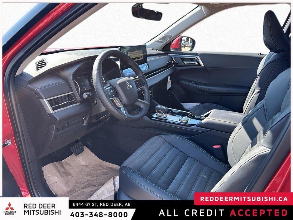 2025 Mitsubishi Outlander LE S-AWC-7