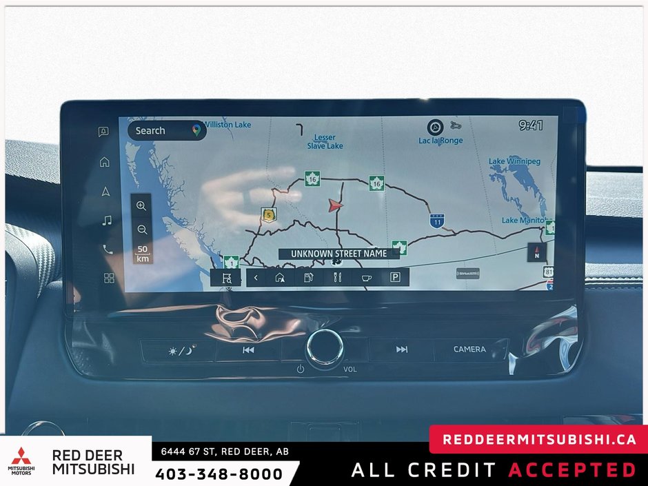 2025 Mitsubishi Outlander LE S-AWC-17